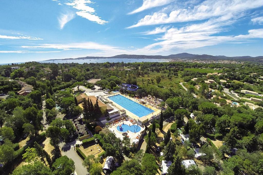 Domaine Des Naiades Hotel Grimaud Exterior foto