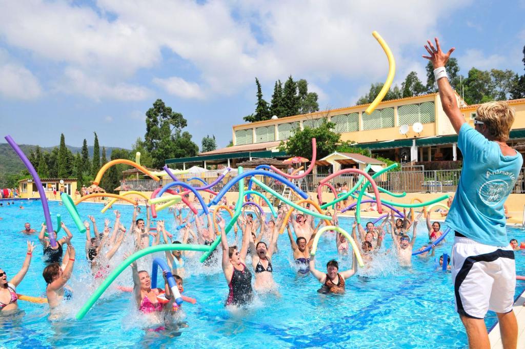 Domaine Des Naiades Hotel Grimaud Exterior foto